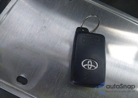 2010 Toyota Prius Iii из США, поврежденный, VIN JTDKN3DU5A0090370